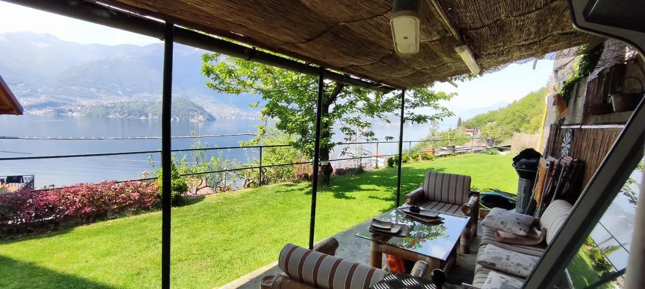 Mella house garden relax location